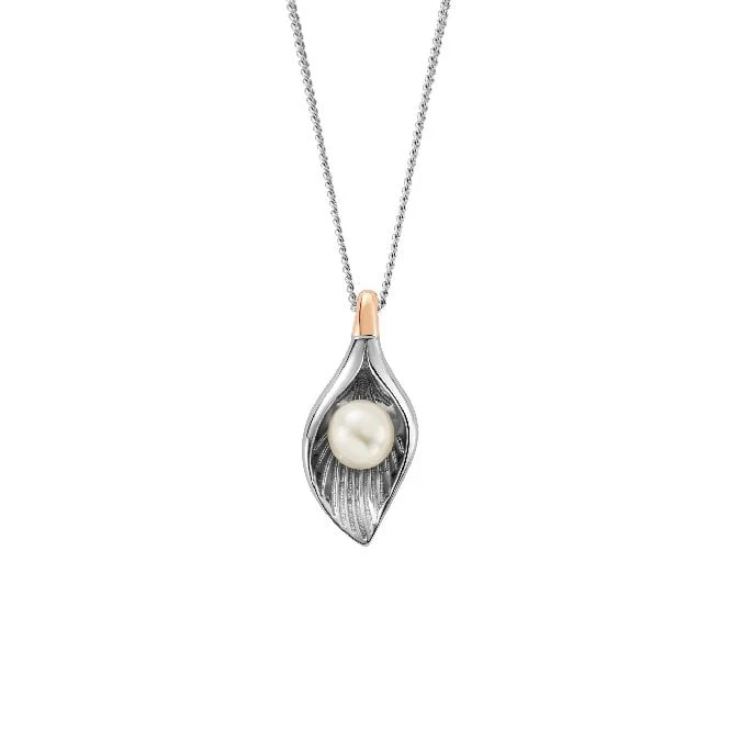 Nature's Wonder Silver Oyster Shell Pendant with Pearl