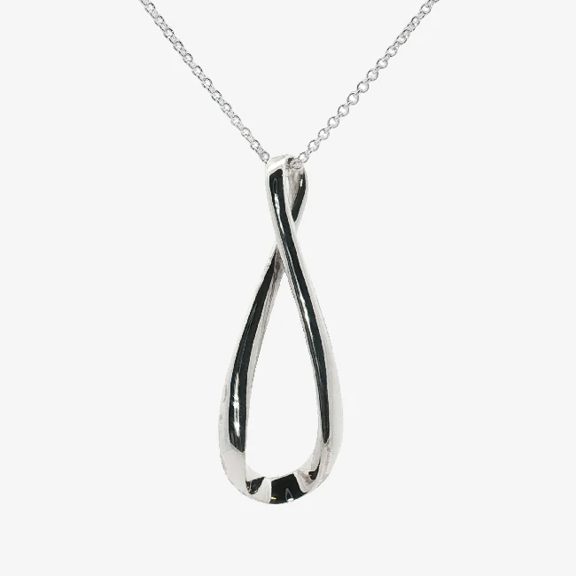 Silver Figure of Eight Chunky Necklace