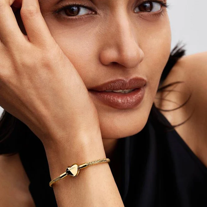 Gold Heart Clasp Faceted Snake Chain Bracelet, 18cm - Image 2