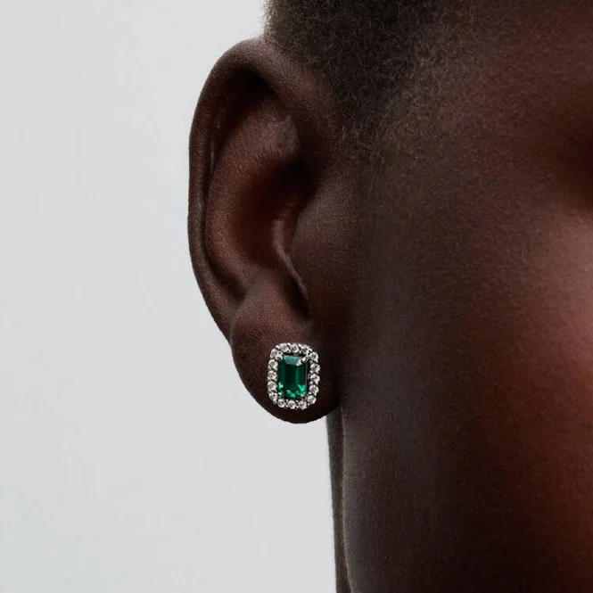 Sparkling Rectangular Green Stud Earrings - Image 3