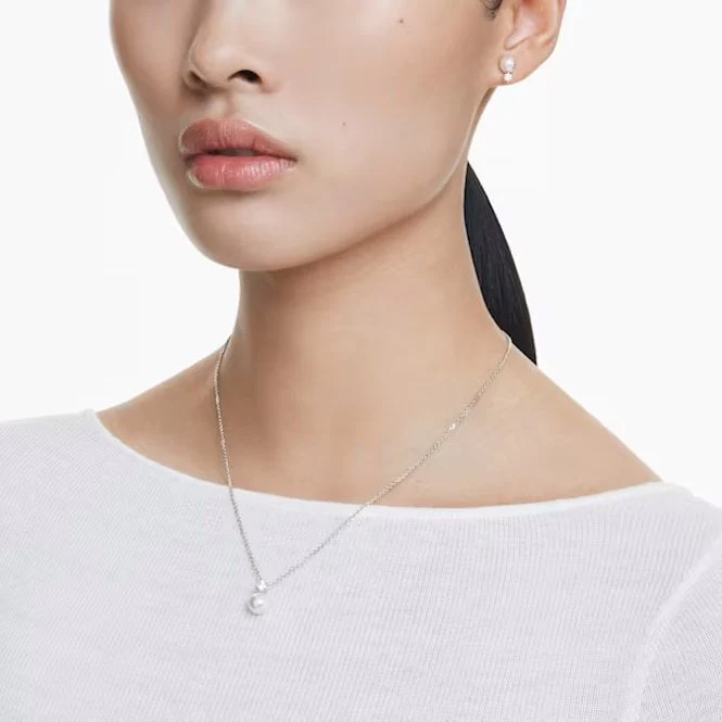 Matrix Necklace & Earrings Pearl Set with Round-Cut White Crystal in Rhodium Silver - Image 4