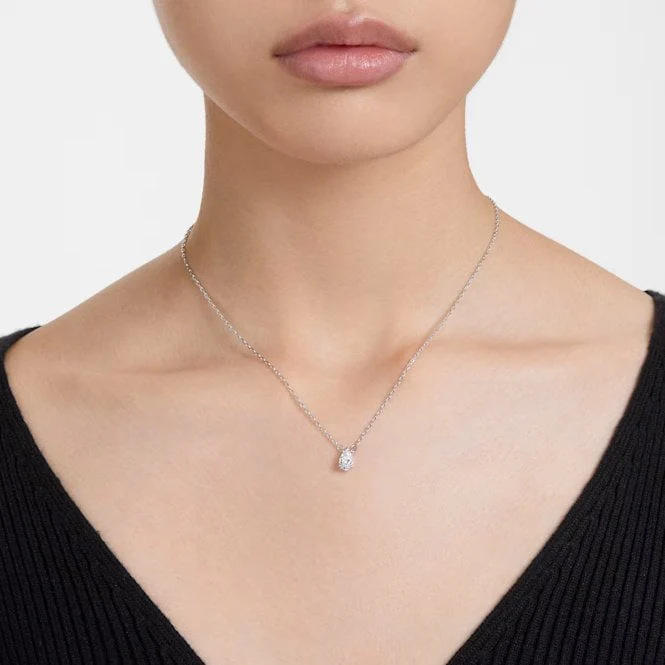 Stilla Pendant Necklace with Pear-Cut White Crystal in Rhodium Silver - Image 4